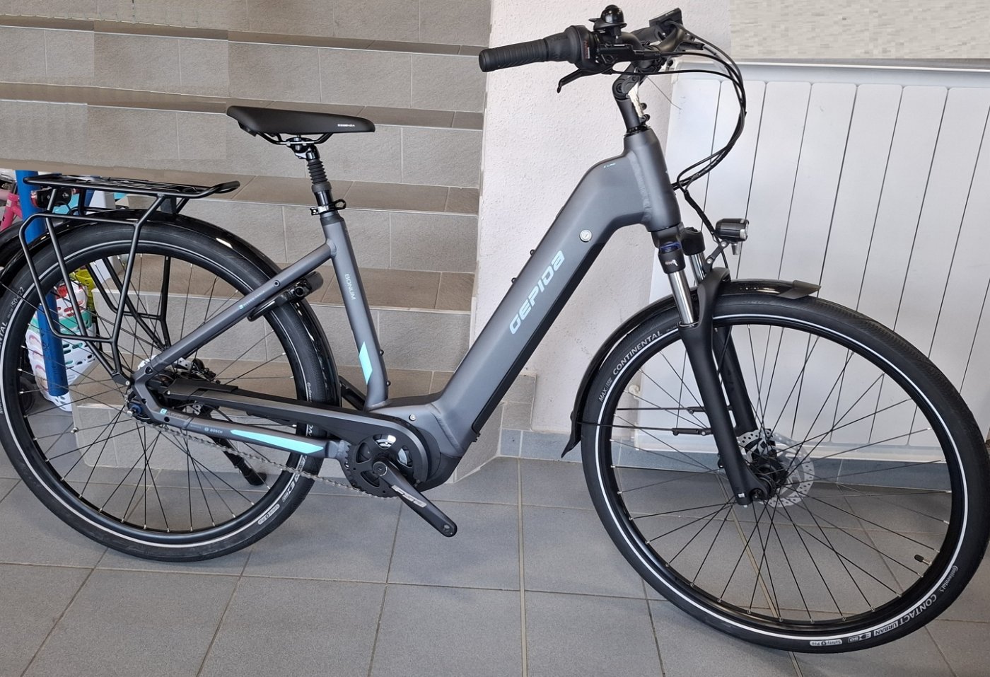 Gepida Bonum Edge Nexus matt szürke 50cm kerékpár