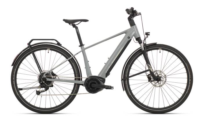 Superior eXR 6050 B Touring, 19 (L), fényes szürke-króm ezüst